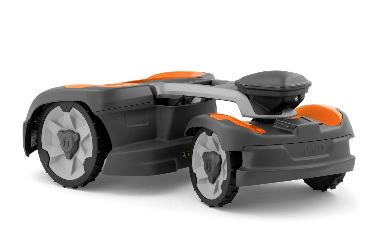 Husqvarna Automower® 535 AWD EPOS® (up to .9 acres)