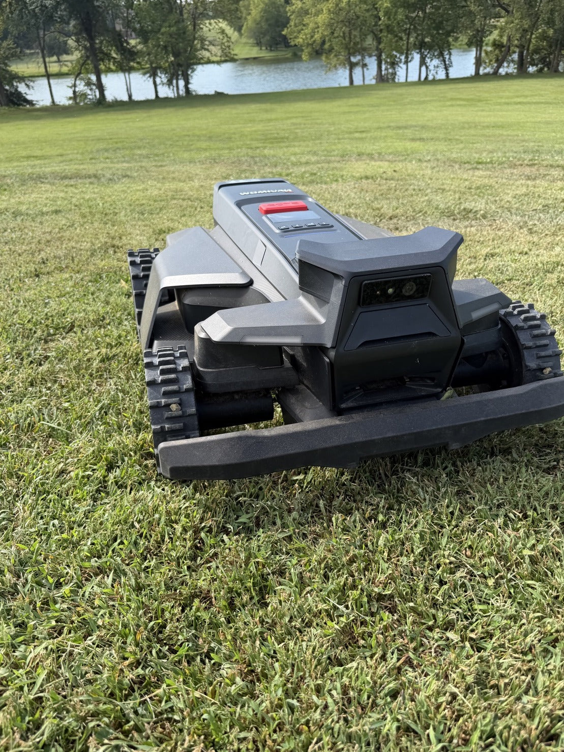 Navimow X430 up close